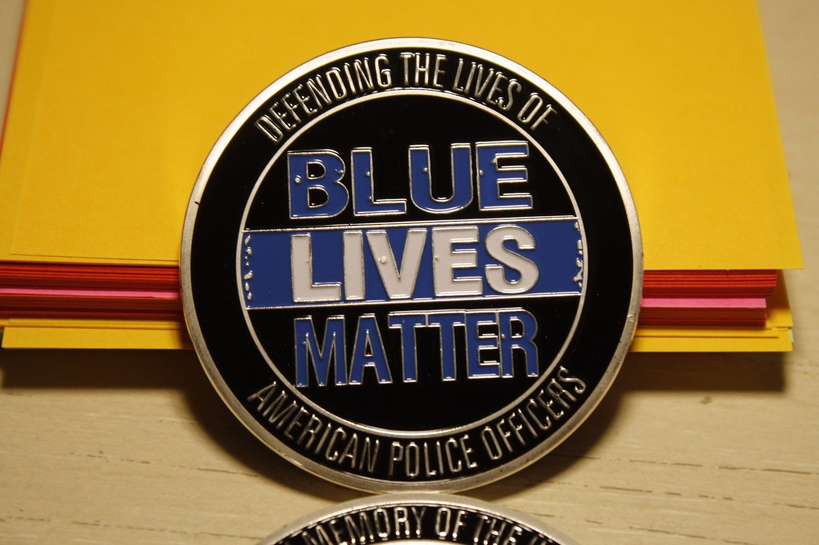 

America Law Enforcement In Memory of Fallen Heroes Blue Lives Matter Challenge Coin