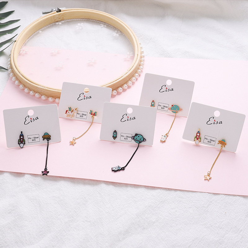 

Korean Fashion Cartoon Astronaut Planet Asymmetric Metal Ear Stud Rocket UFO Long Tassel Earrings Women Trendy Jewelry Gift