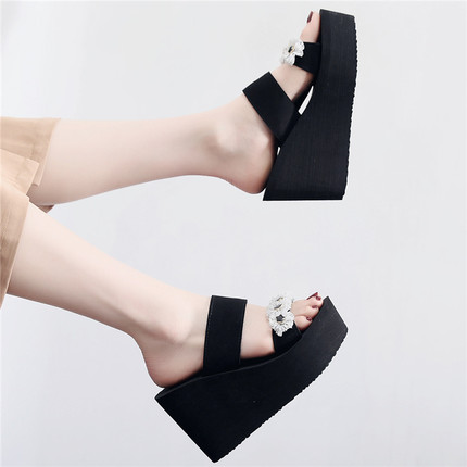 

2020 word thick bottom slippers non-slip vacation sandals and slippers muffins summer beach sandals women Large size, Beige