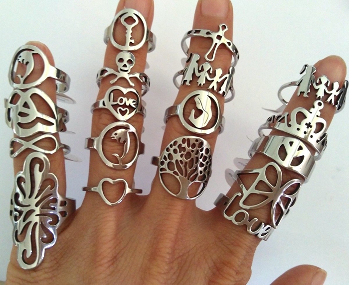 

wholesale 25Pcs Mix 316L style stainless steel rings fashion cross band biker jewelry ring for man women flea market