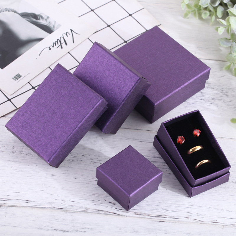 

[DDisplay]Pure Color Violet Purple Jewelry Box,Trend Ring Gift Case, Special Jewelry box for Necklace, Festival Pendant Display