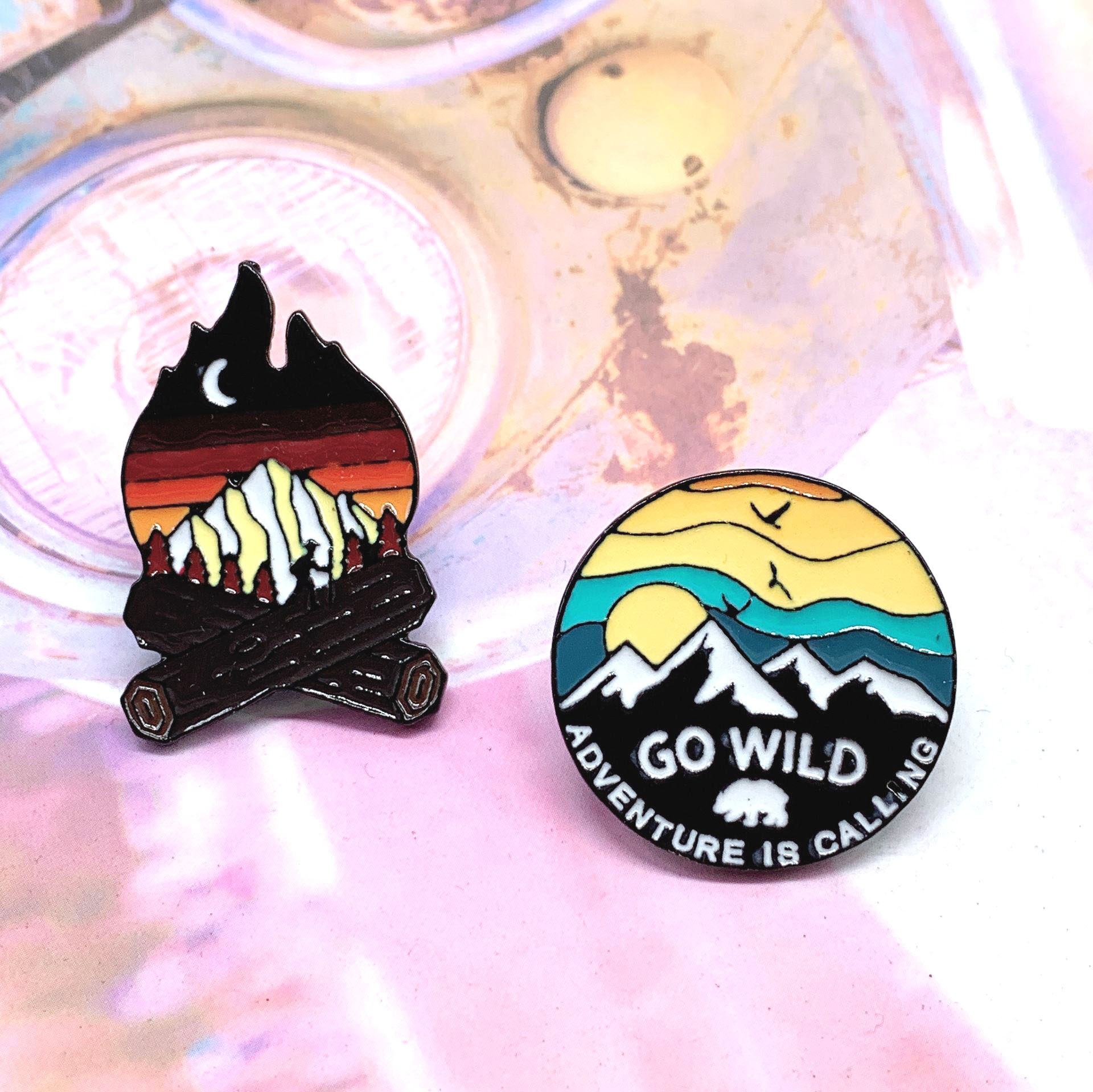 

Journey Adventure Cartoon Cute Enamel pins GO WILD! Mountain Brooches Denim Clothes Bag Lapel pin Fashion Jewelry Gift For Friends