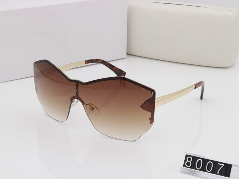 

New Luxury8007 Women and Men Sunglasses Fashion Full Frame Ladies Vintage Retro Brand Designer Oversized Female Leisure Sun Glasses Tide