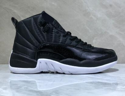 

2019 Personality trainers 12 RETRO Training Sneakers basketball shoes,sports running shoes for men boots,online shopping stores for sale, 36-39 01