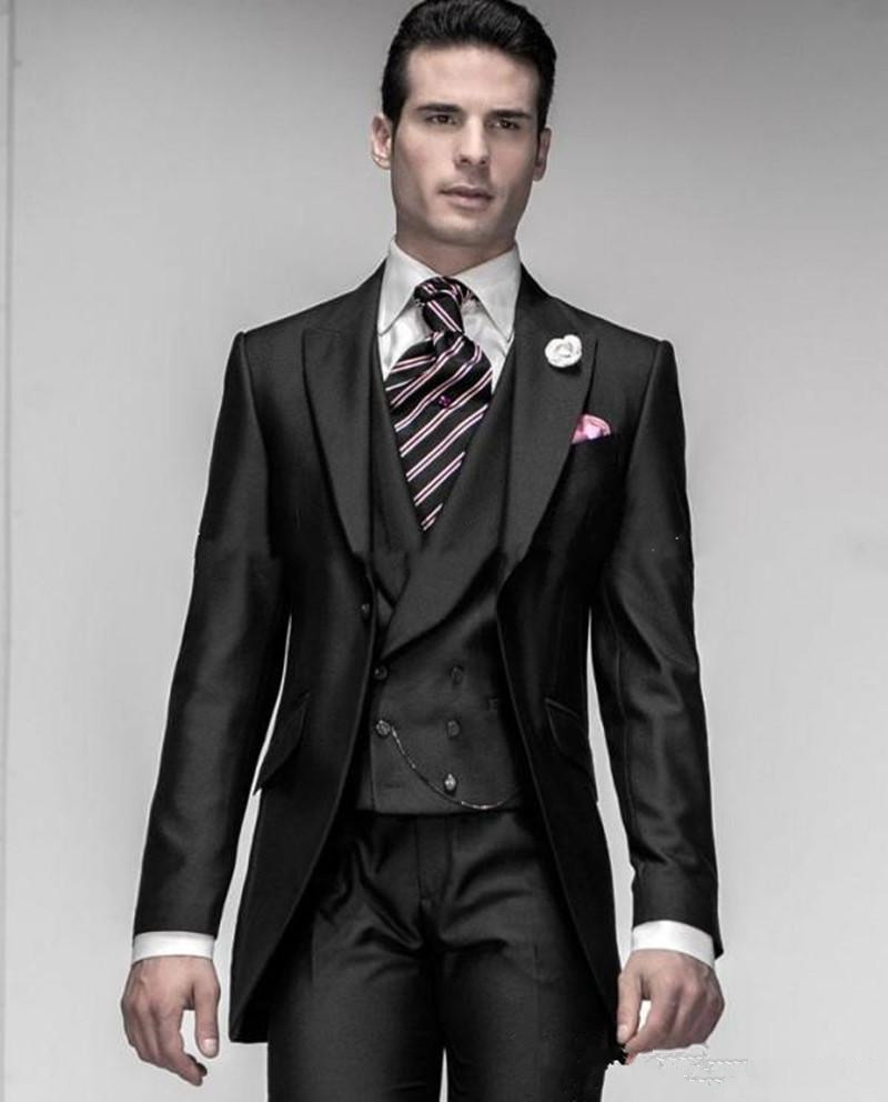 costume noir brillant