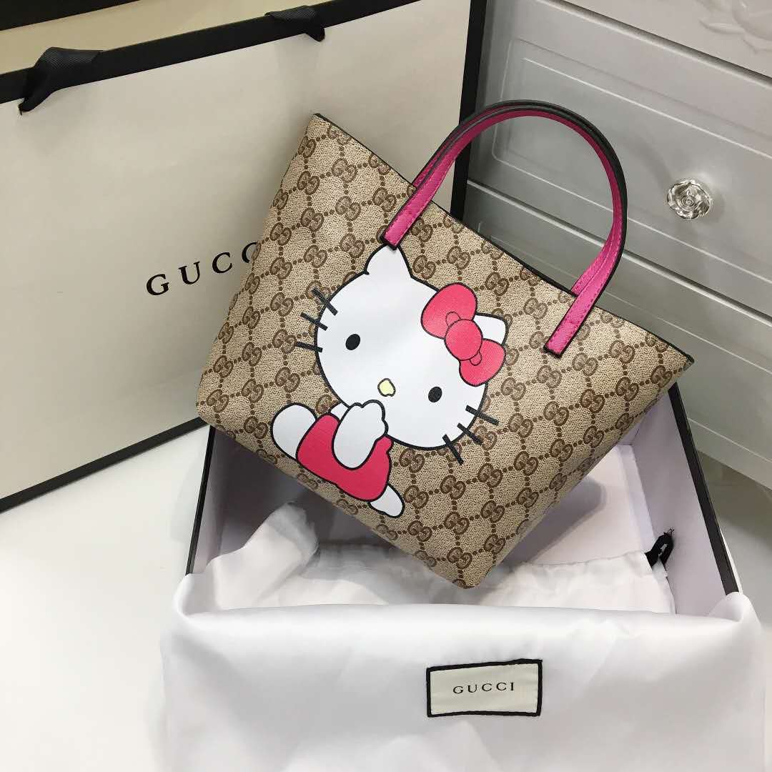 hello kitty designer bag