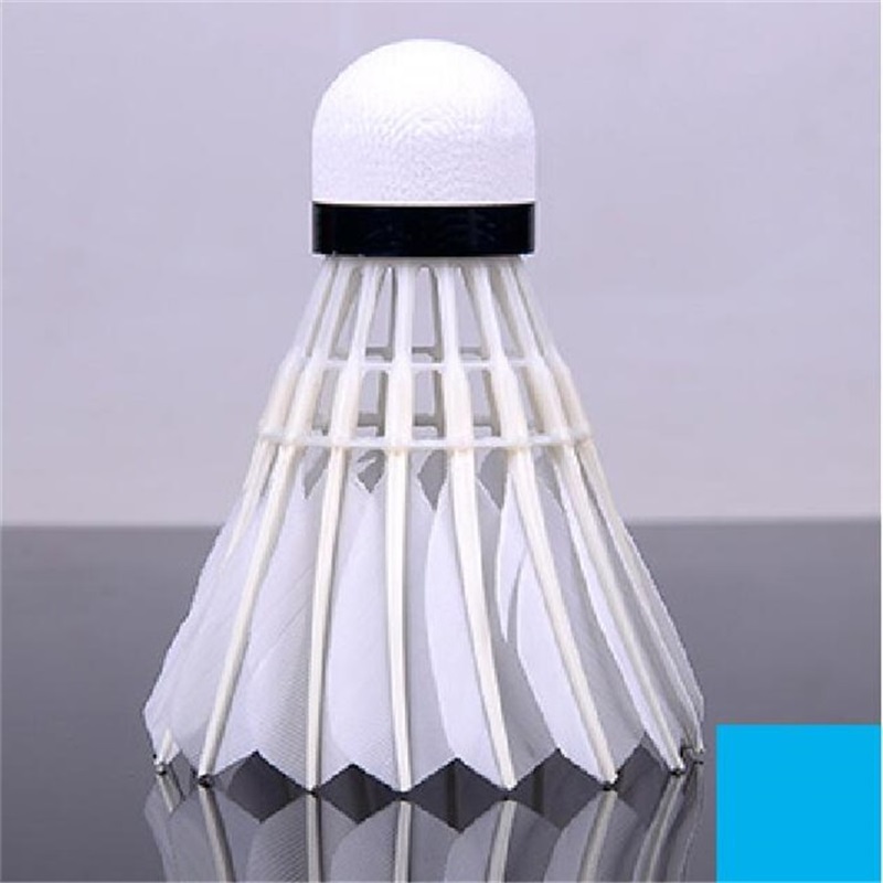 Lot de 4/ LED Volants de Badminton LED Sports dentra/înement de Badminton Balles de Lot Dark Night Glow Birdies /éclairage pour ext/érieur//int/érieur activit/és de Sports