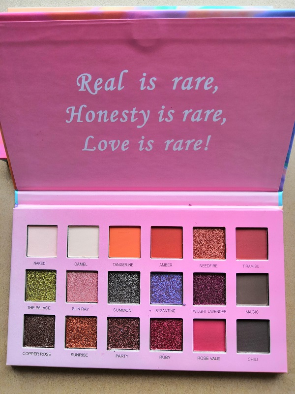 

2020 New Brand Makeup moji 18 Colors Eyeshadow Palette Shimmer matte Eye Shadow Make up Palette Natural Eye Cosmetics, Multi