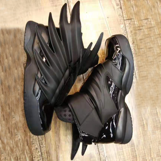 

Fashion Designer Shoes 2019 Wings 3.0 Triple Black Women Mens Shoes Casual Shoes High Quality Vintage Top Leather Size 36-44, Color1