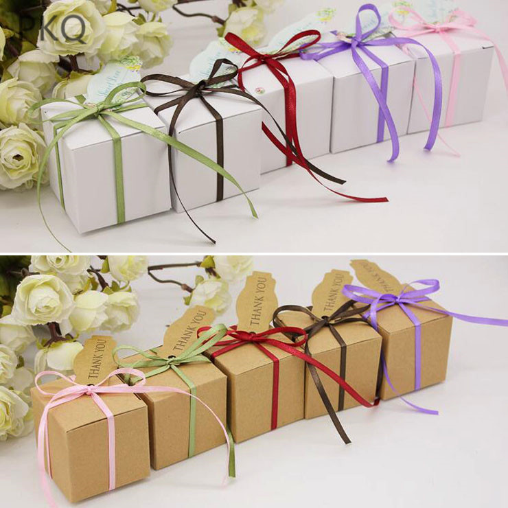

50Pcs 5x5x5cm White Kraft Gift Box Brown Paperboard Candy Boxes Small Present Packing Box Wedding With Ribbon Party Supplies