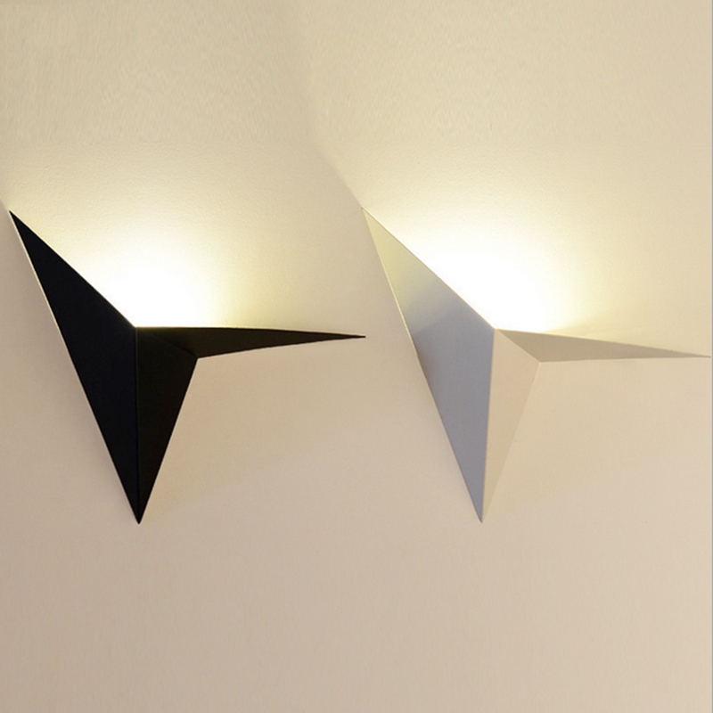 

LED Modern Creative wrought iron triangle wall lights Nordic minimalist bedroom study hotel wall lamp