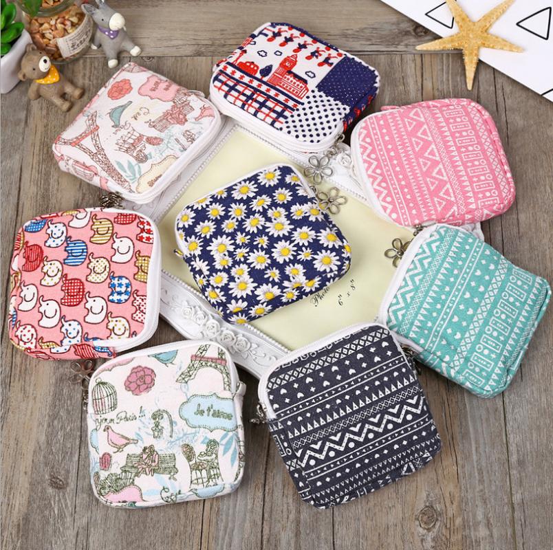 

South Korea Cute wei sheng jin bao Napkins Dispenser Bag Aunt Towel Storgage Bag Zip Coin Purse