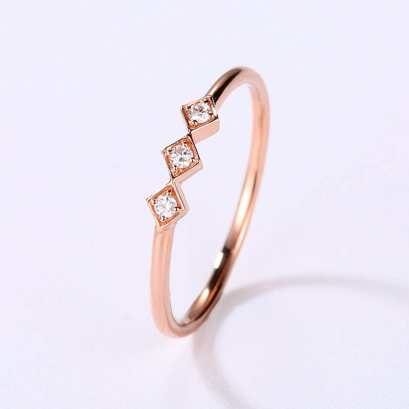 

Au750 18k Rose Golden Ma'am Small Broken Diamond Zircon Engagement Ring Decorate
