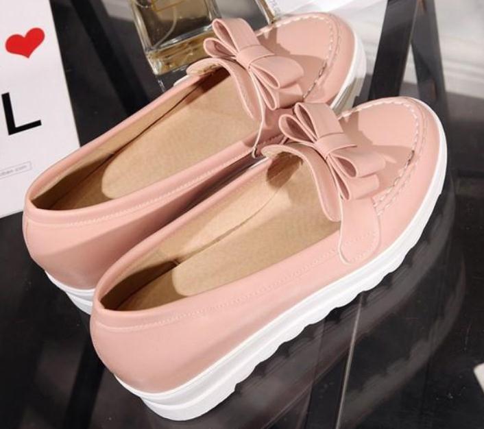 

2019 Women's shoes in Spring and Autumn with New style flat bottom round head Thick bottom waterproof table bowknot@2116, White