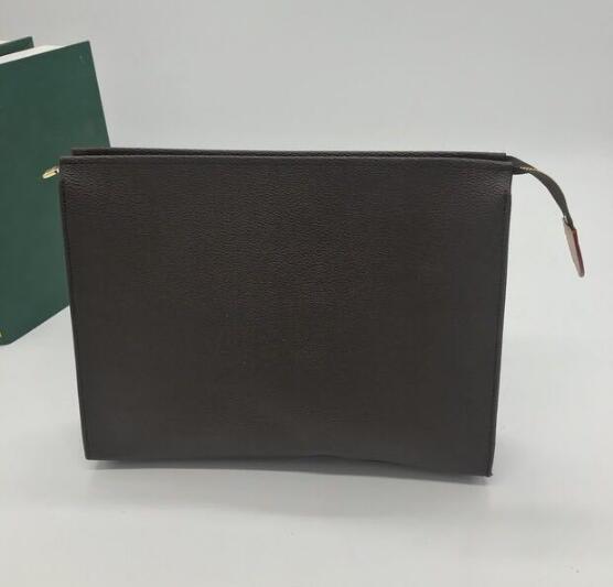 

Leather Toiletry Pouch 26 cm Protection Makeup Clutch Women PU Leather Waterproof Cosmetic Bags For Men, Black plaid