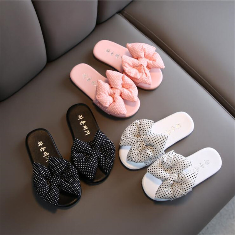 

2020 fashion new summer children cartoon flip flops beach shoes little girl bow slippers sandals beaded pearl slippers beach, Black