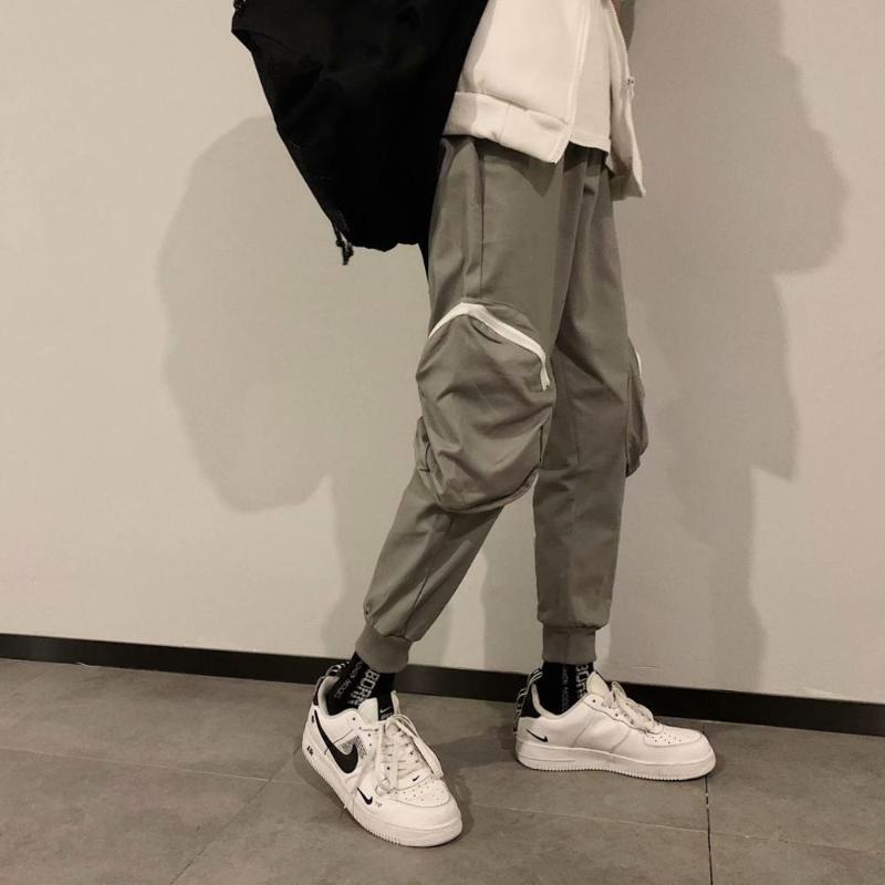 

Hip Hop Men Pantalones Hombre High Street Kpop Casual Cargo Pants with Many Pockets Joggers Modis Streetwear Trousers Harajuku, Black