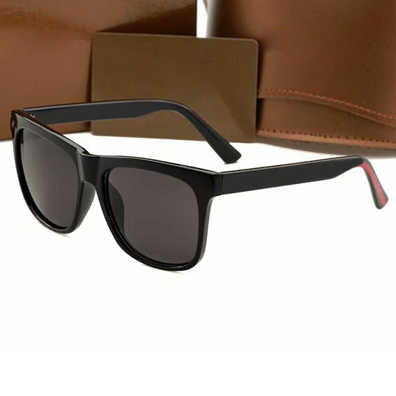 

2019 Luxury Designer Brand Sunglasses Man Women Classic Vintage Sunglasses Designer Eyeglasses Sports Sun Glasses Sun Shades 4 Colors