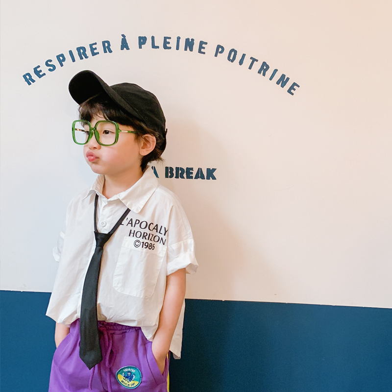 

Boys Short Sleeve Shirt Personality New Version of the White Shirt Handsome Baby Western Style Children's Clothing Summer