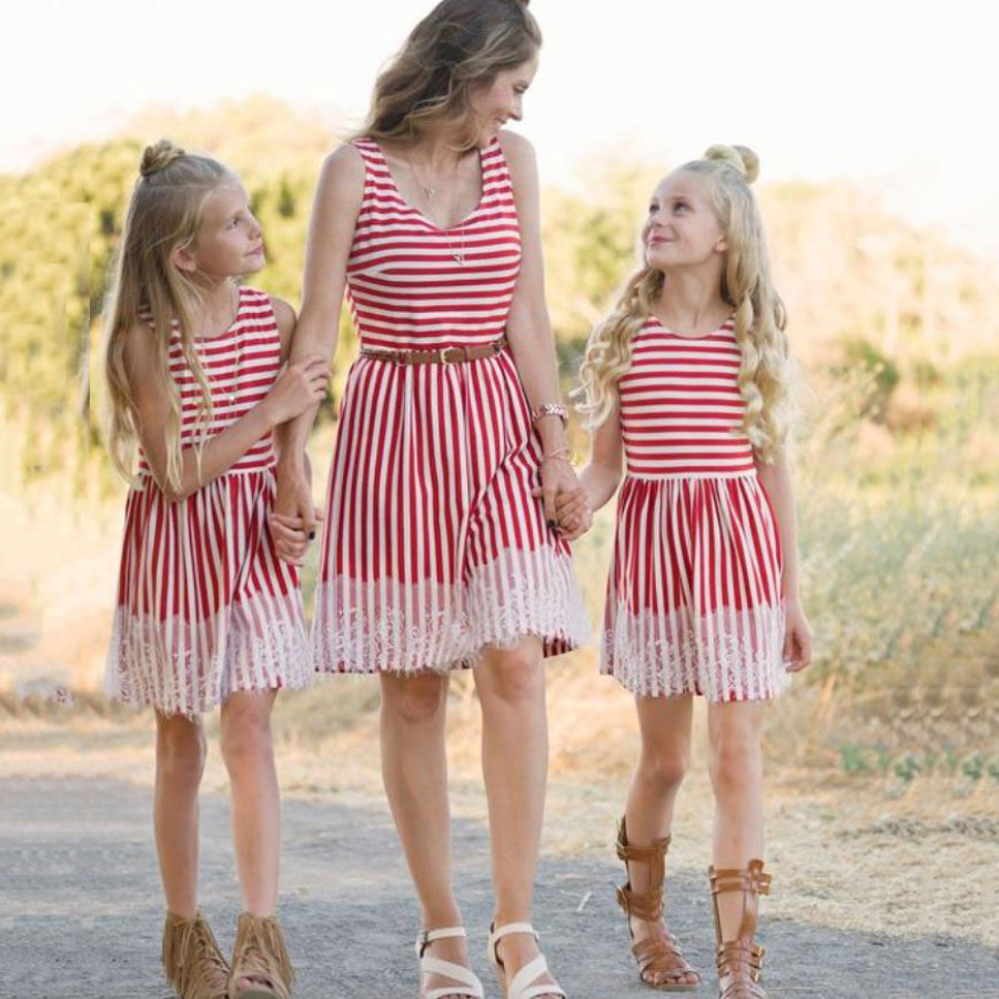 

2019 Europe and the United States new parent-child explosion vest striped love parent-child dress, Red