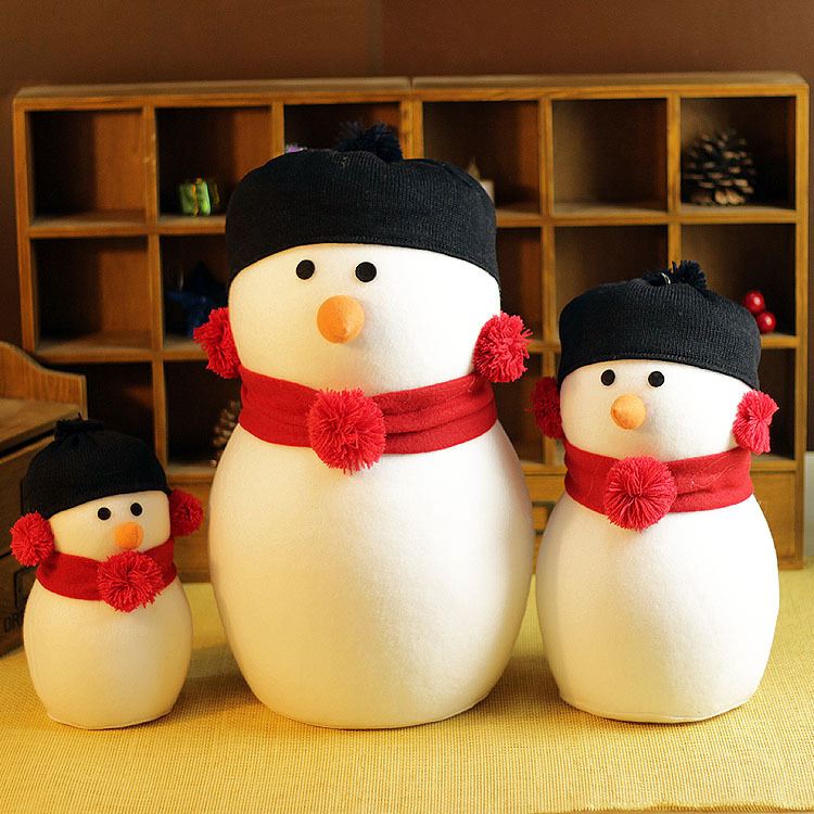 

Christmas foam snowman black hat snowman Christmas ornaments Doll scene decoration window show