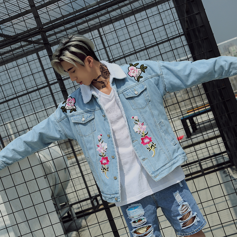 

2018 Vintage Slim Denim Jacket Flower Birds Pattern Embroidery Long Sleeves Jeans Jacket Women Warm Lambswool Liner Denim Coats, Light blue
