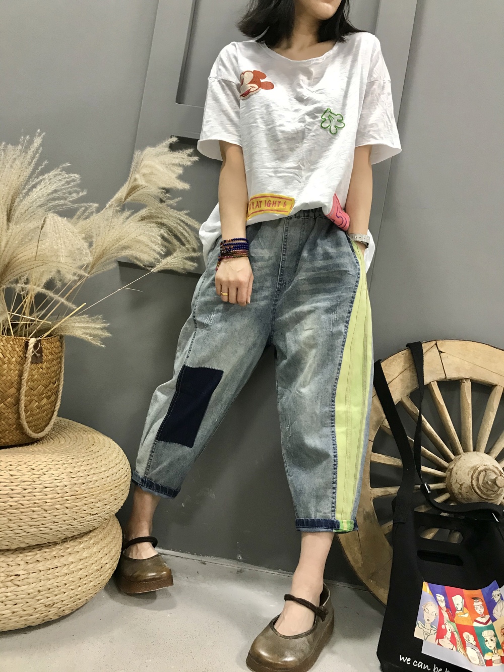 

Cowgirl affixed cloth embroidered gold coloured drawing or pattern of 7 minutes of pants pants, Blue gray