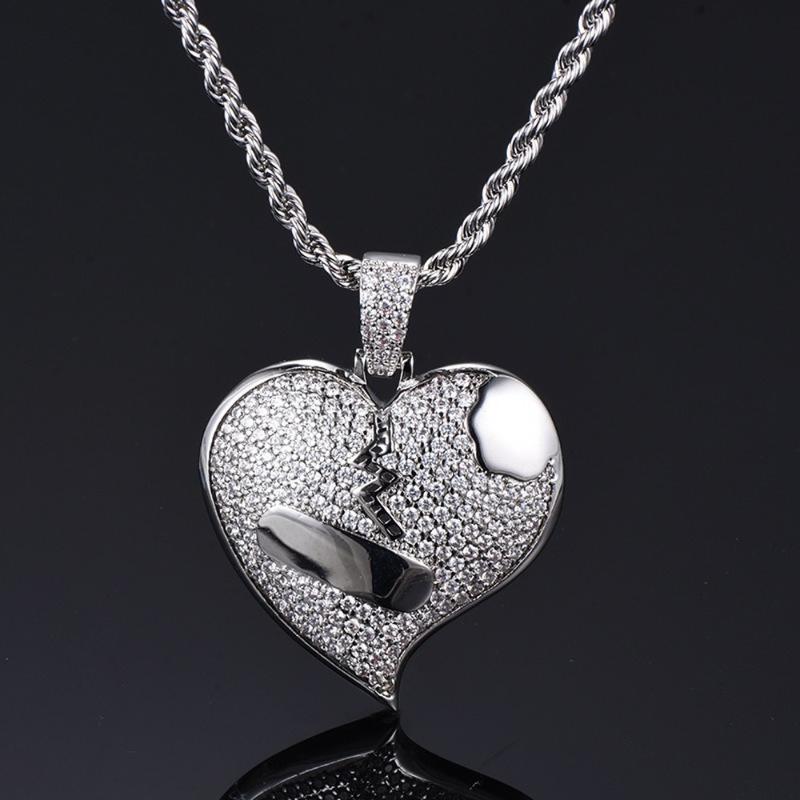 

Pendant Necklaces Iced Out Chain 18K Gold Plated Fully Zirconia Simulated Diamond Heart-shaped Hip Hop Pendent Necklace For Men Women