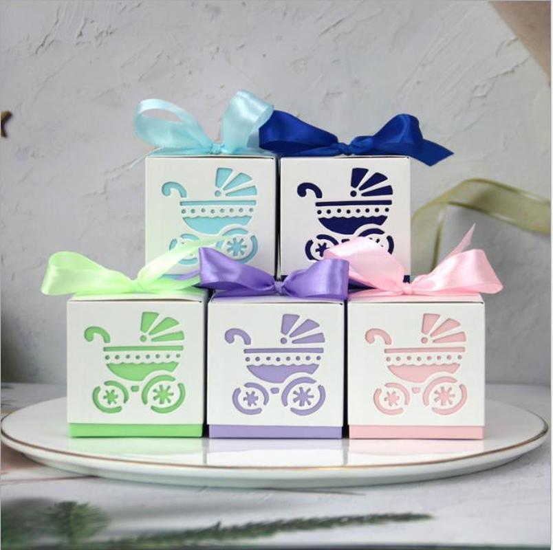 

2020 New Hollow Out Baby Carriage Candy Box Favor Boxes Crown Gift Boxes Baby Shower Gifts Bag for Girl Boy Birthday Party