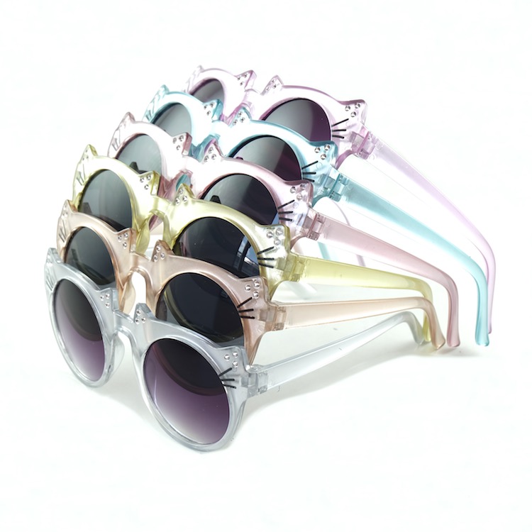 

New 2020 Cat Baby Sunglasses With Rhinestones 6 Colors Cartoon Child Sun Eyewear UV400 Plastic Frame Wholesale, White;black