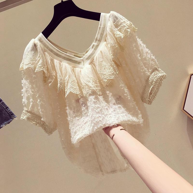 

2020 Korean New Summer Women Butterfly Sleeve Blouse Patchwork Lace Shirt Female Mesh V-Neck Blouse Loose Chiffon Shirts C26, Xin se