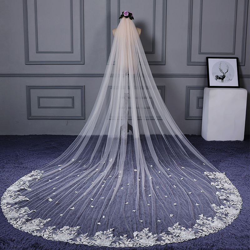 

Champagne Tulle Approx 4 Meters Long Bridal Veils with Lace Appliques Charming Ivory Wedding Veil Accessories velo de novia largo