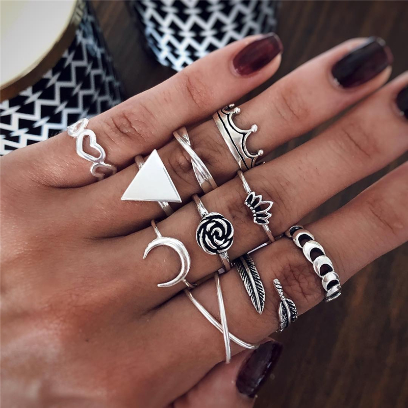 

Cluster Rings Tocona 10pcs/sets Vintage Moon Hollow Heart Flowers Triangle Crown Wedding For Women Men Geometric Jewelry 14569