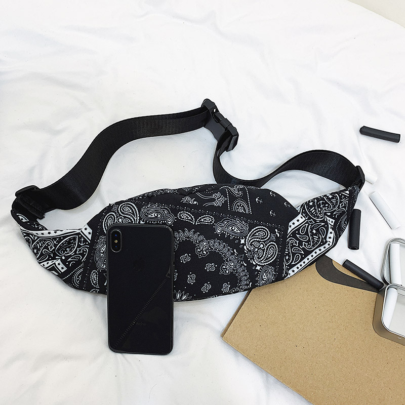 

Sports Women Waist Pack Casual Phone Pouch Chest Bag 2020 New Crossbody Bag Hip Hop Trendy Belt Pack Women Banana Bags, Sky blue