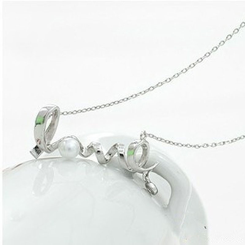 

Creative Lovers Necklace Female Necklaces Letter Love Pendant Ladies High Quality Jewellery Silver Color Alloy Jewelry Collier