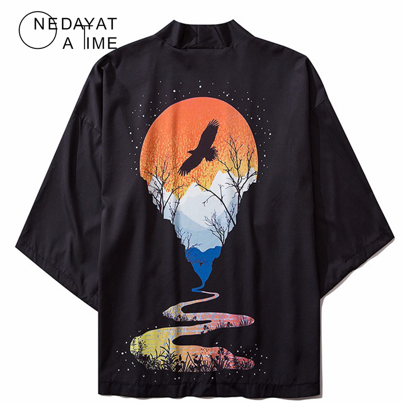 

Harajuku 2020 Japanese Kimono Jacket Eagle Under The Sun Print Hip Hop Men Japan Streetwear Jacket Summer Thin Loose Clothing, Black