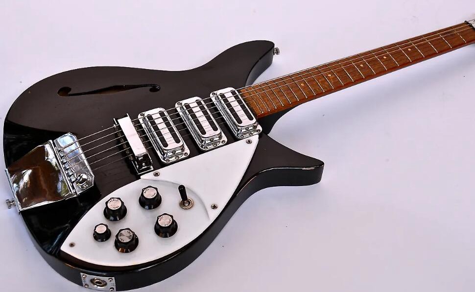 

Rare Short Scale RIC John Lennon 325 Black Semi Hollow Electric Guitar Gloss Fretboard, Accent Vibrato, Double Tier White Pick guard