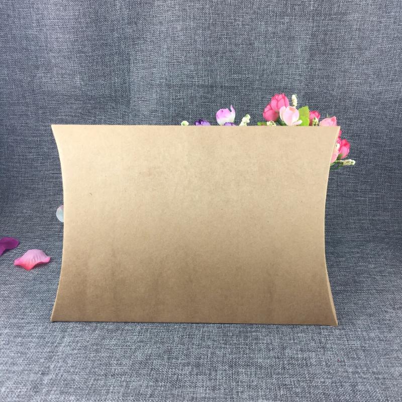 

10pcs Big Size Kraft Paper Gift Box Blank Pillow Box Shape Wedding Favor Party Decor Christmas Gift Clothes Packaging