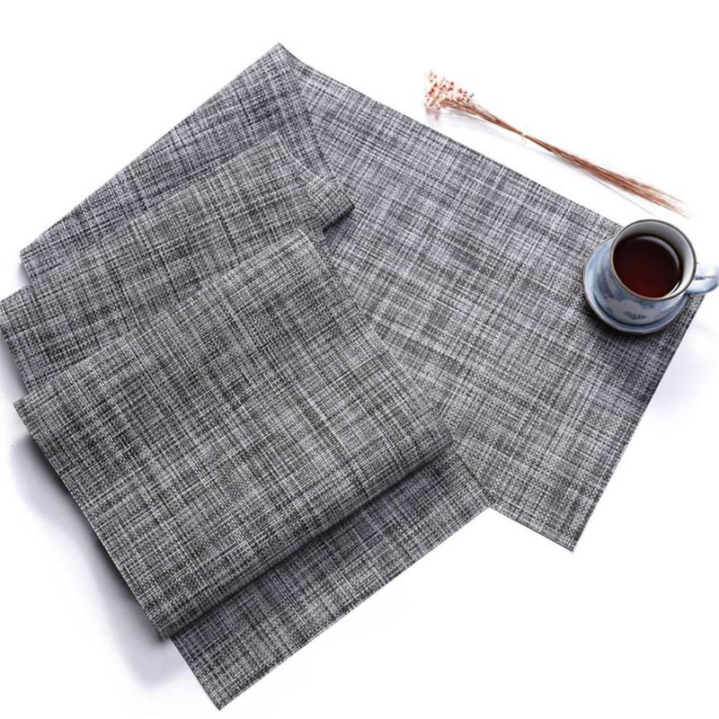

AsyPets Stylish Knitted Placemat Thermal Insulation Table Cover for Home Restaurant