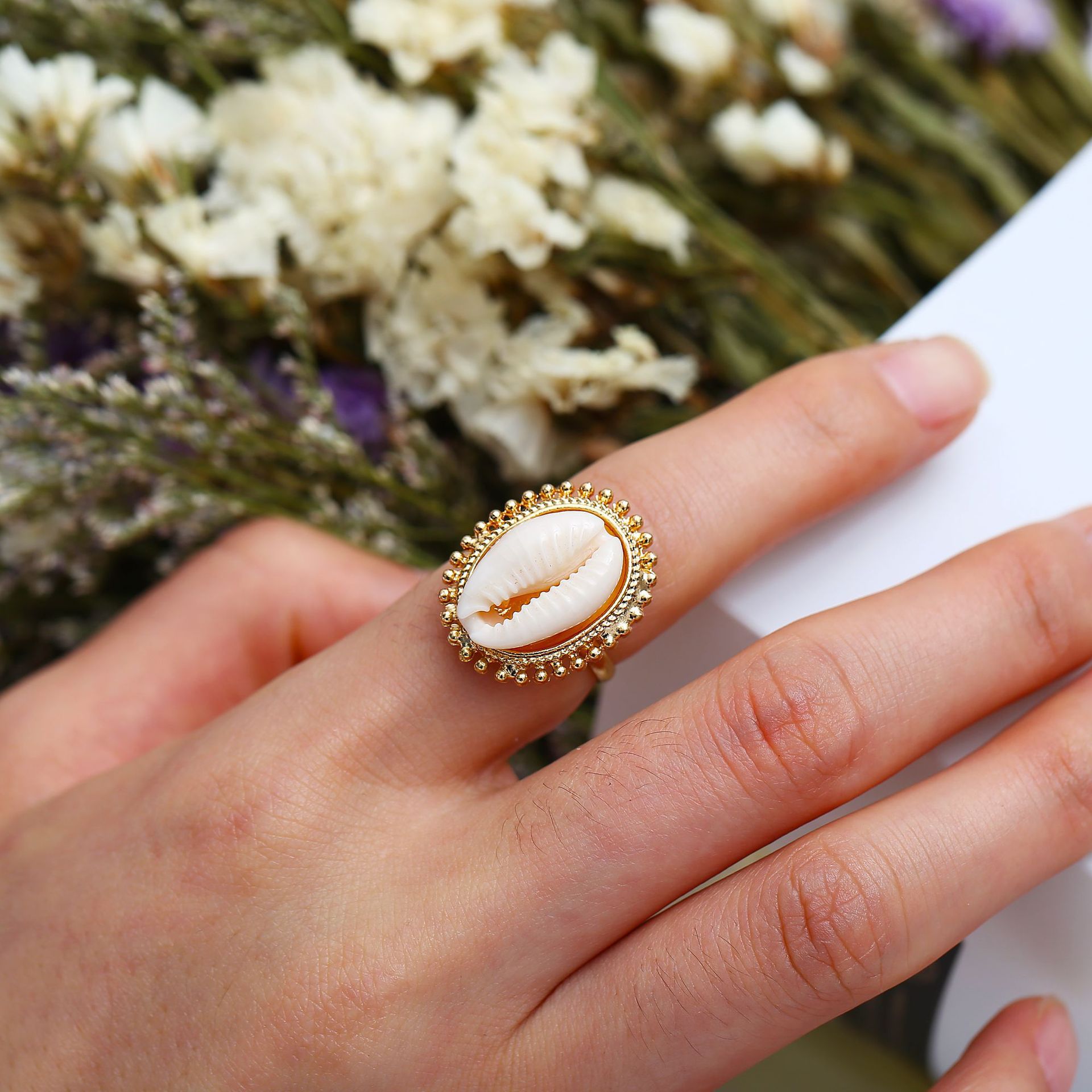 

Jewelry Creative Alloy Inlaid Shell Open Ring -CJS05