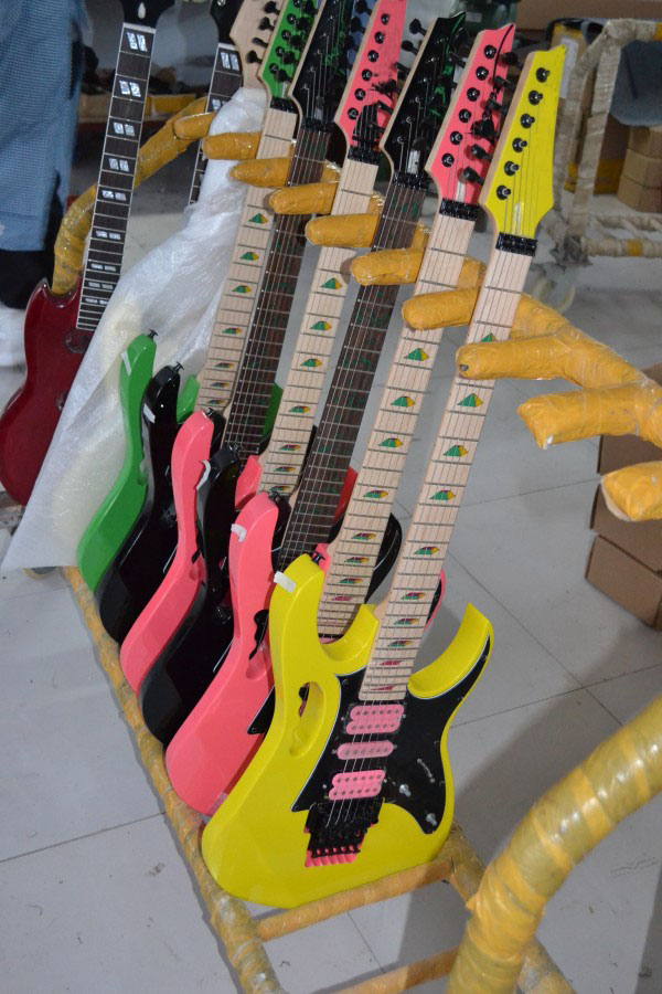 

new jem 7v green electric guitar yellow pink black hsh pickups tremolo bridge electric guitars pyramid inlay black hardware