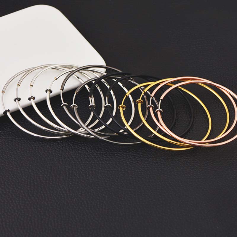 

Women Rings Earrings Hoop Clip-On Goth Punk Fake Ear Clips Non-Pierced Spring