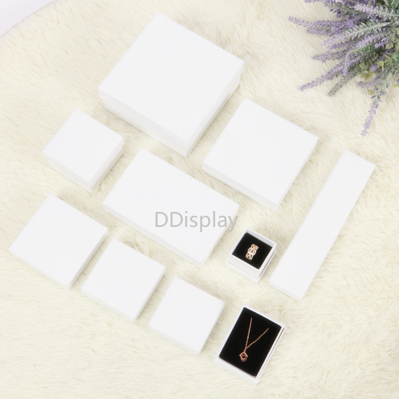 

DDispaly]Jewelry Set Box Customized Necklace Jewelry Display White Bracelet Jewelry Case Square Durable with Sponge Jewelry Packing, Black;white