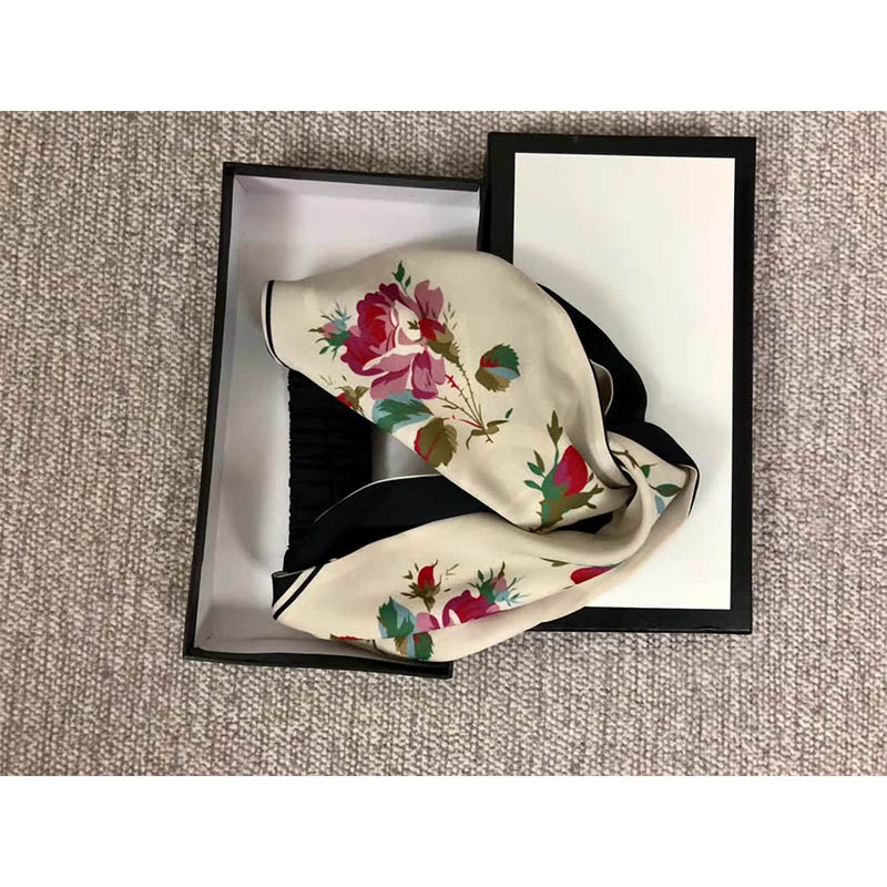 

2020 Silk Cross Knotted Women Headbands Fashion Luxury Girls Flowers Hair bands Scarf Hair Accessories Gifts Hot Sale Best Headwraps