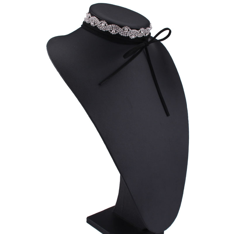 

Wholesalefashion designer luxury glittering white silver rhinestone crystal gothic vintage velvet collar choker statement necklace for woman