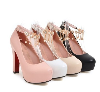 Nouvelle Arrivée Vente chaude Promotions Super Mode Noble Sweety Souletto Girl Stéletto En Cuir Noble Perles Perles Tassels De Taire Parti Heels
