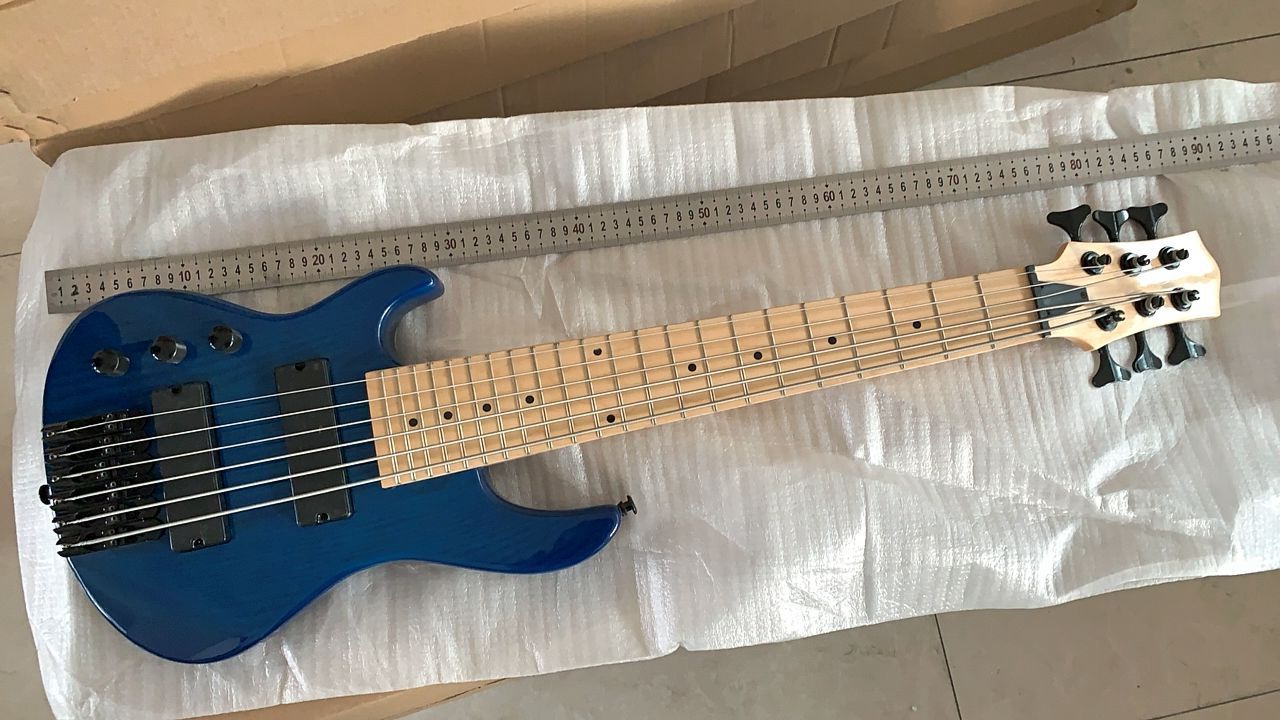 

Left Handed 6 Strings Ash Wood Body Blue Protable Mini Electric Bass Guitar Scale Length 648mm, Maple Neck & Fingerboard, Black Hardware