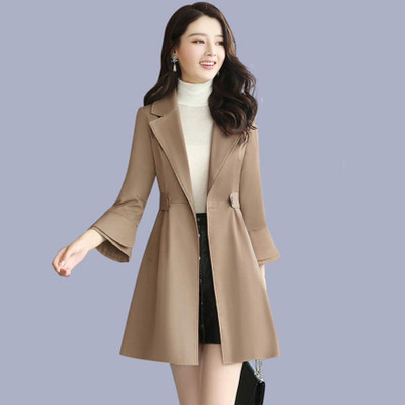 

2019 spring and autumn fashion new large size women's body windbreaker long section was thin jacket tide, Beige