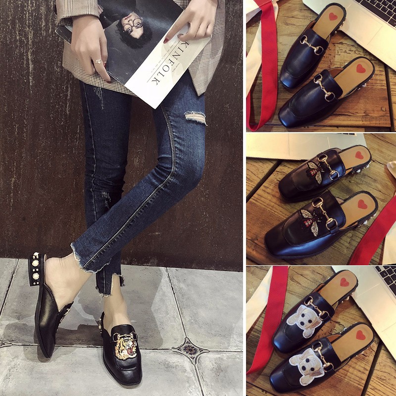 

Fashion Luxury Designer Women Shoes Embroidered Shoes Flat Bottom Student Newest Cauual Style Sandals Girl Slipper Classic Chain Animal Pics, Tiger