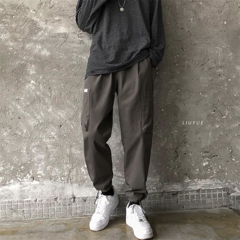 

Summer 2020 New Korean Trend Men's Big Pocket Tooling Neutral Loose Large Size Straight Harajuku Street Cropped Pants, Black